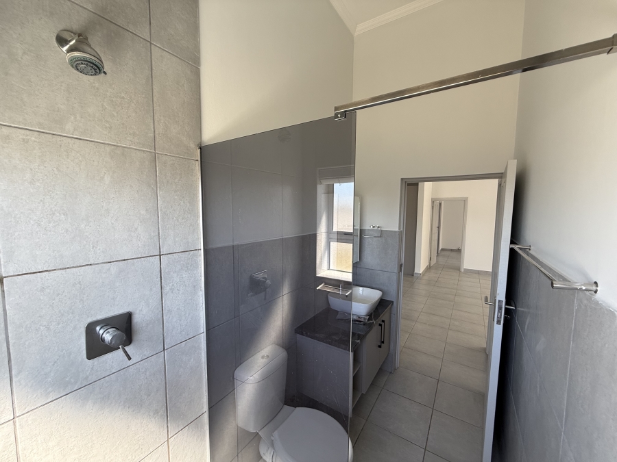 3 Bedroom Property for Sale in Hartenbos Heuwels Western Cape